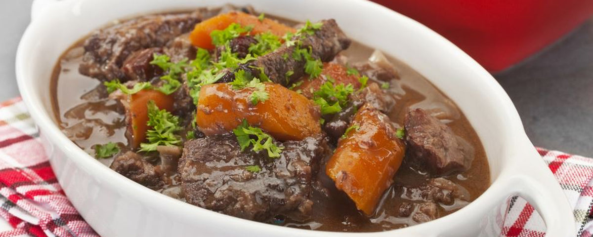 Daube Provençale, pomalu dušené hovězí v červeném víně s mrkví a bylinkami