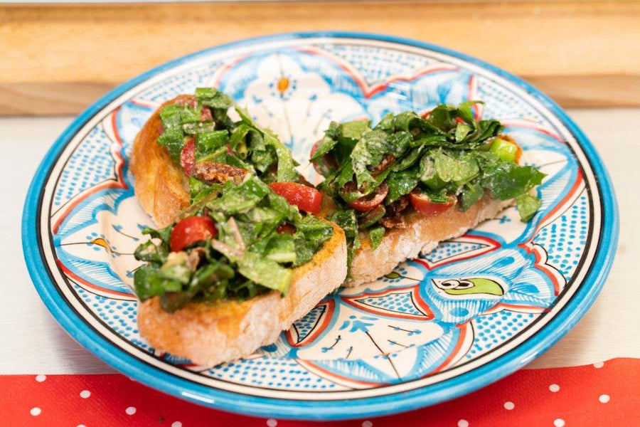 Italská bruschetta na 4 způsoby s čerstvými bylinkami