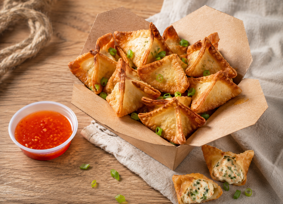 Domácí Crab Rangoon – křupavé wonton taštičky s krabí náplní
