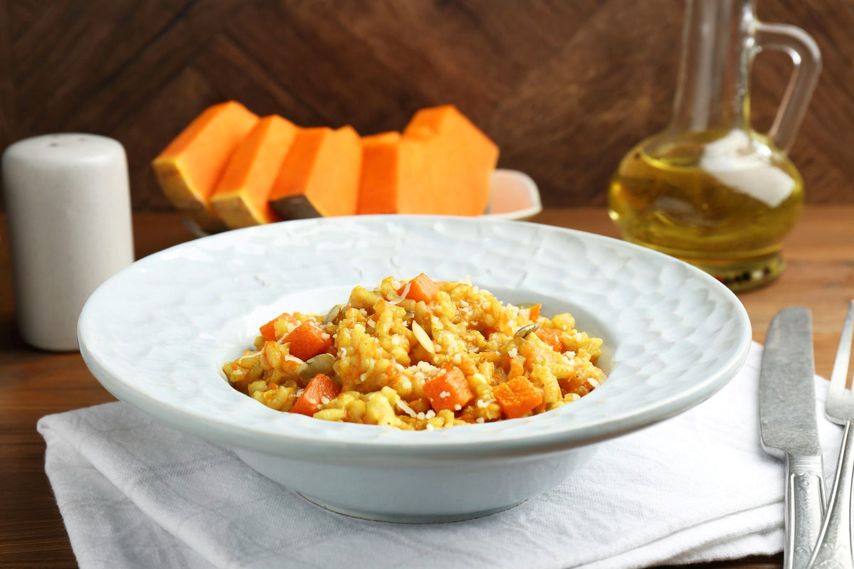 Dýňové risotto se šalvějí, bílým vínem a Parmigiano Reggiano