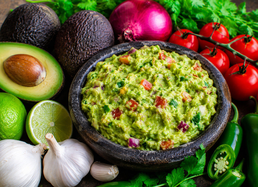 El Bandito Burger s trhaným hovězím, guacamole a Tajín majonézou