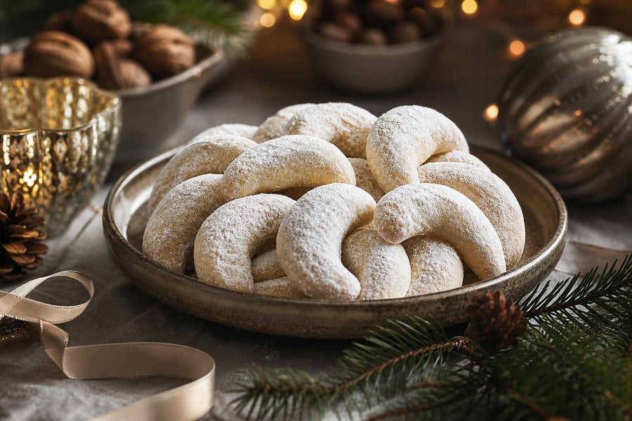 Stylová food fotografie receptu Vánoční cukroví – nezapomenutelné vanilkové rohlíčky.
